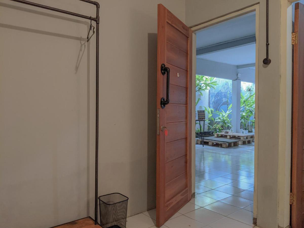 Reeneo Guesthouse Yogyakarta Eksteriør billede