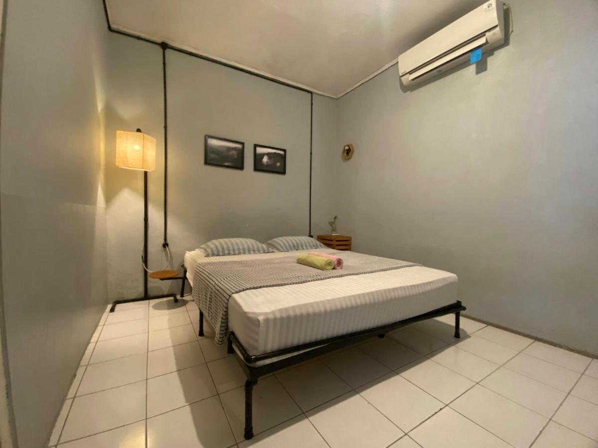 Reeneo Guesthouse Yogyakarta Eksteriør billede